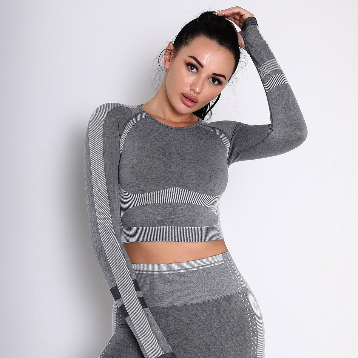 Wholesale Seamless Sportswear Cropped Tops Gym Fitness Wear Workout Girls Sexy Long Sleeve Tops Shirt